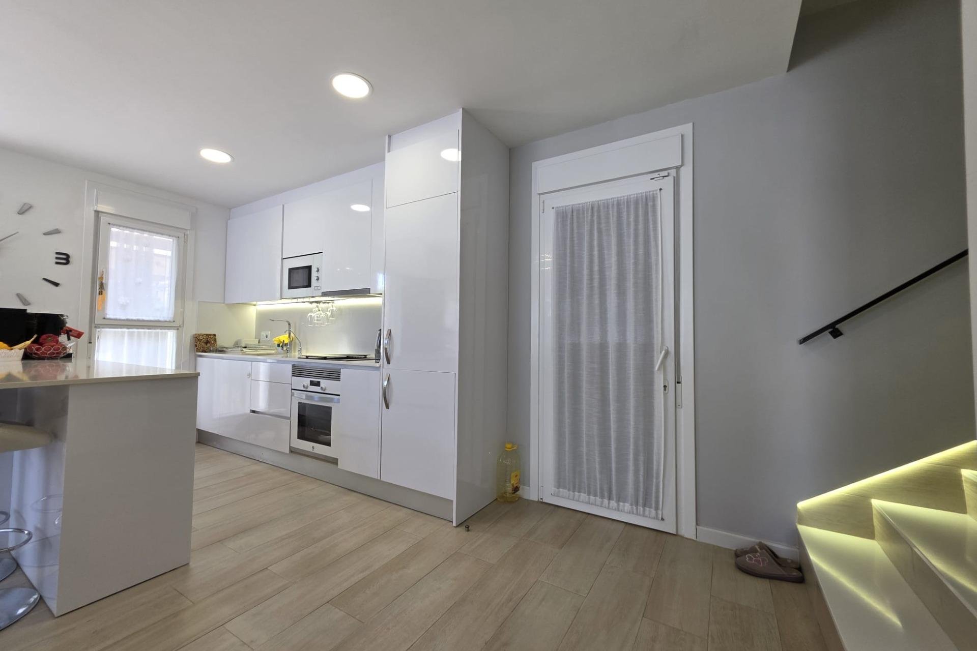 Herverkoop - Villa -
Pilar de la Horadada - Zona Pueblo