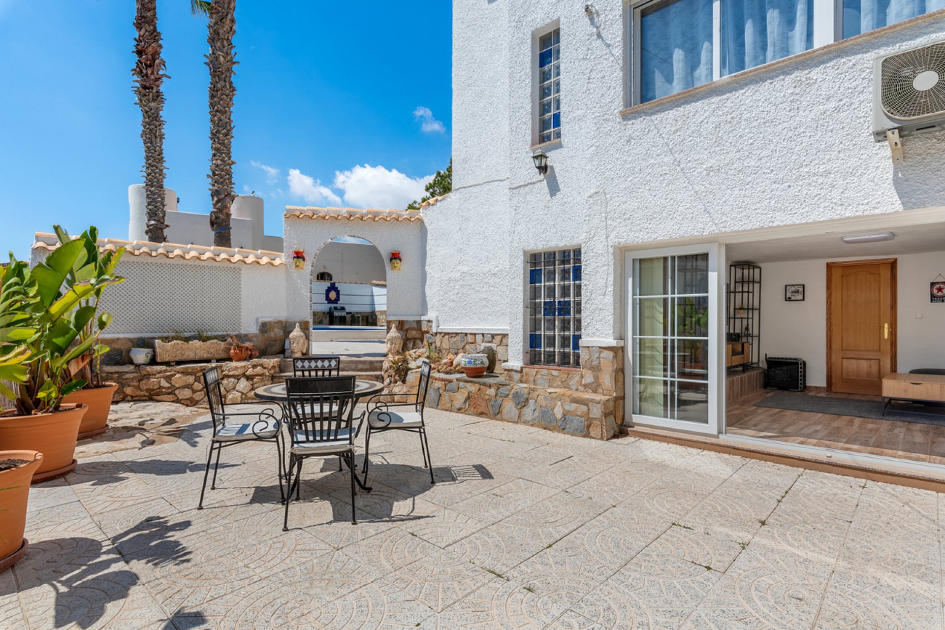 Herverkoop - Villa -
Pinar de Campoverde - Costa Blanca