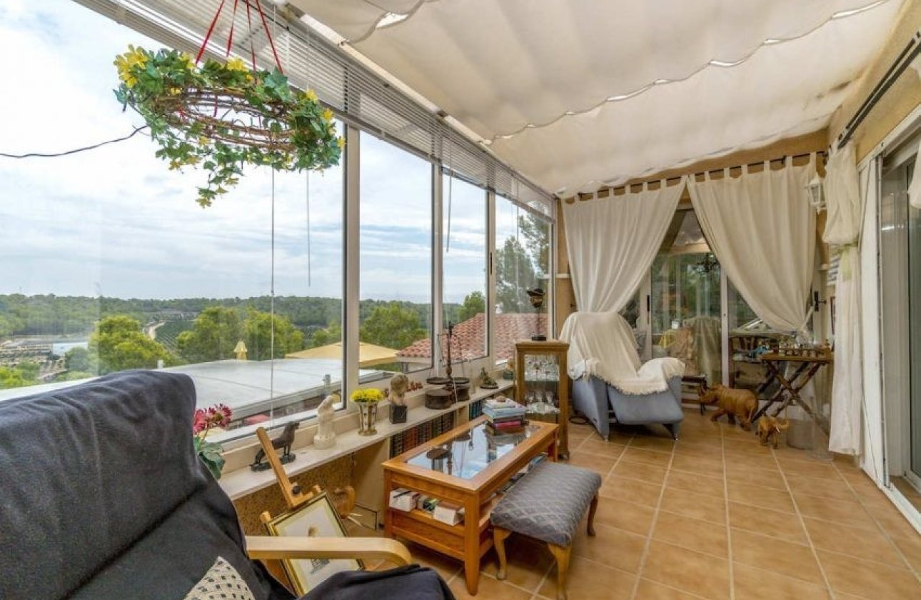 Herverkoop - Villa -
Pinar de Campoverde - Inland