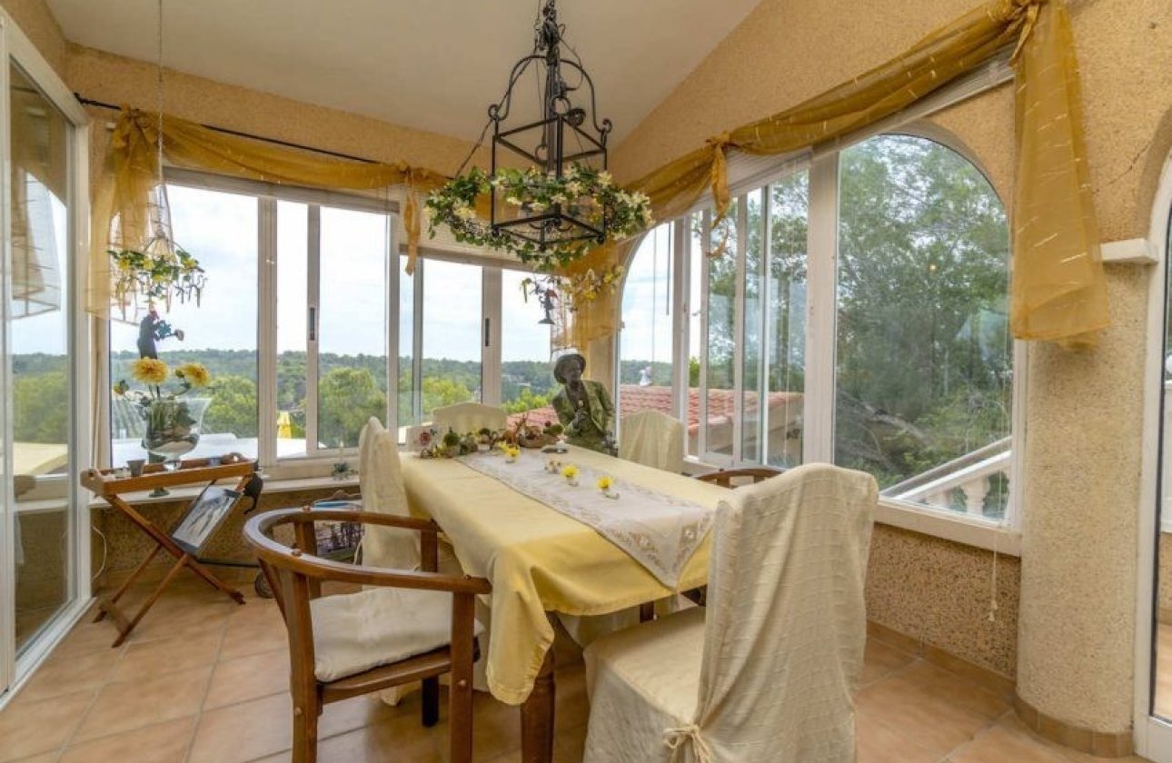 Herverkoop - Villa -
Pinar de Campoverde - Inland