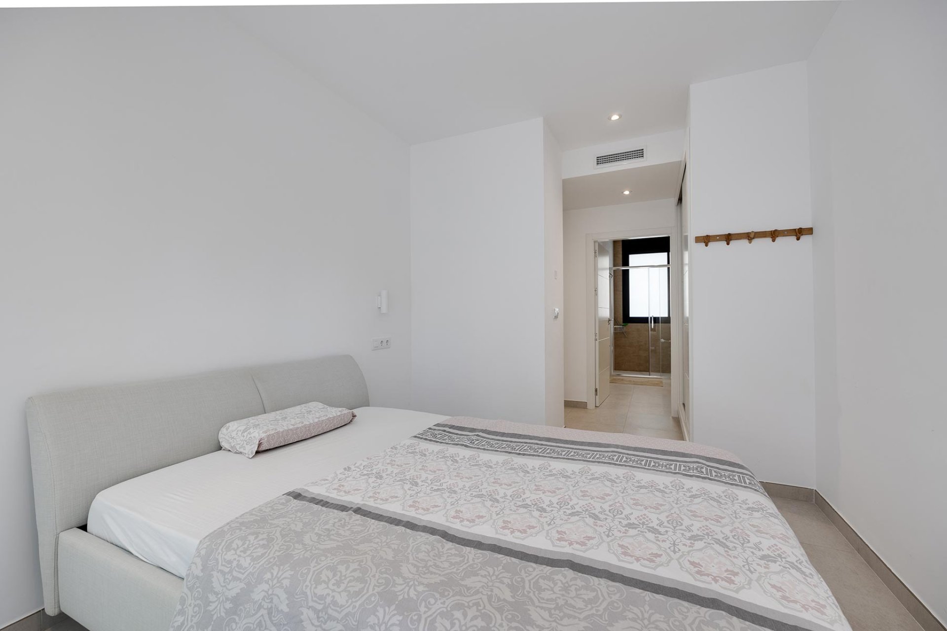 Herverkoop - Villa -
Pinar de Campoverde - Inland