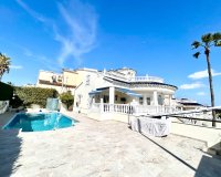 Herverkoop - Villa -
Pinar de Campoverde - Inland