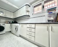 Herverkoop - Villa -
Pinar de Campoverde - Inland