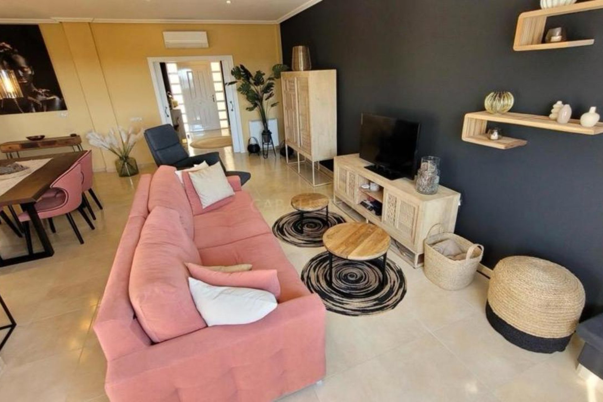 Herverkoop - Villa -
Pinar de Campoverde - Inland