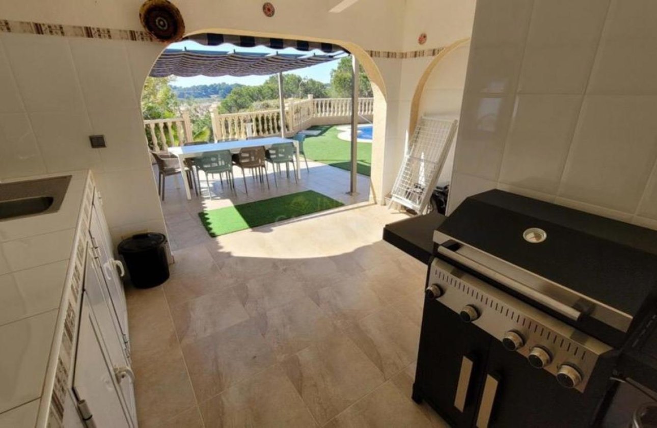 Herverkoop - Villa -
Pinar de Campoverde - Inland