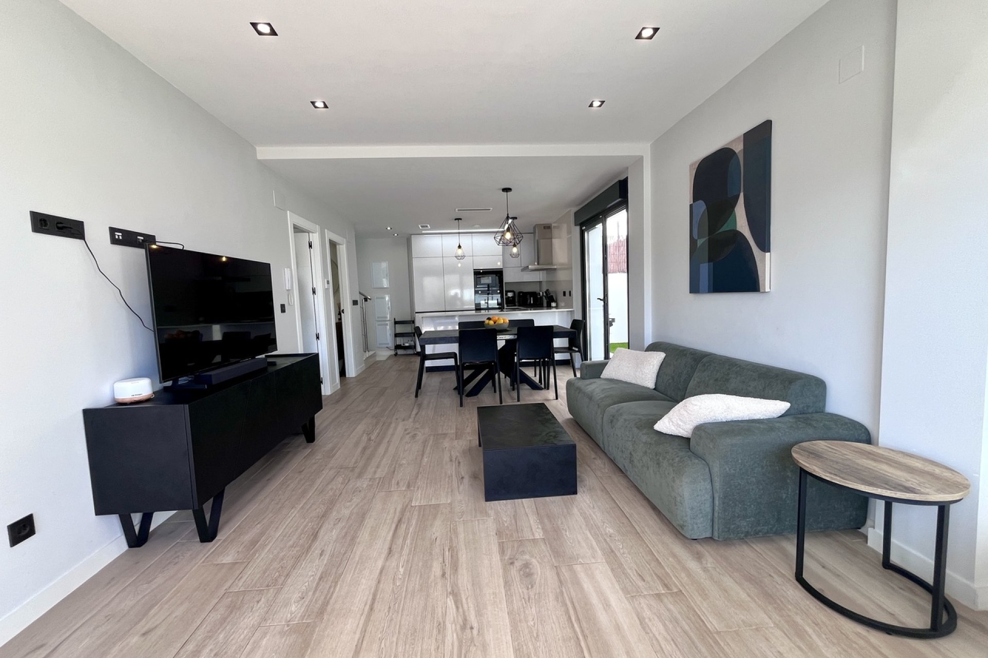 Herverkoop - Villa -
Playa Flamenca - Costa Blanca