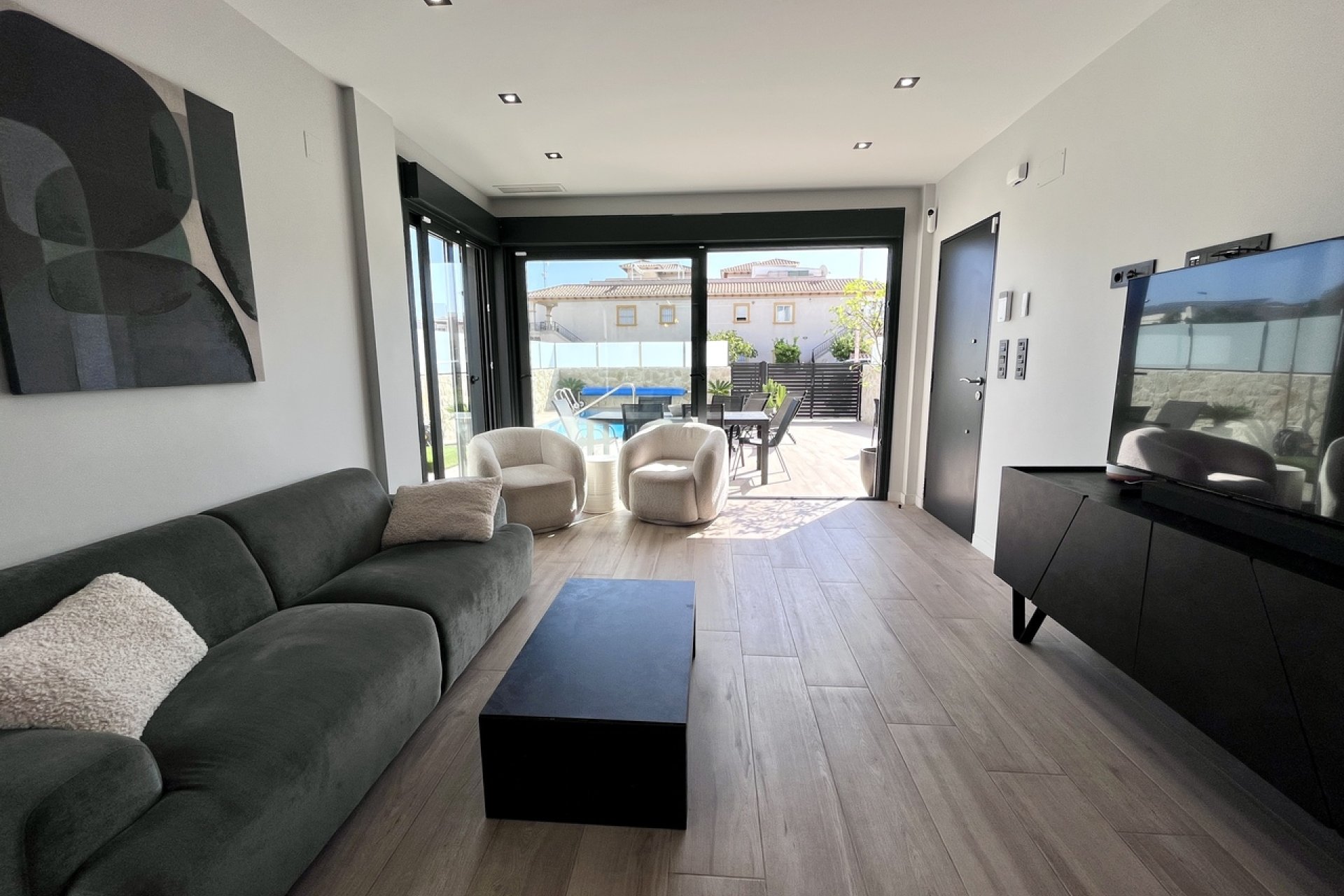 Herverkoop - Villa -
Playa Flamenca - Costa Blanca