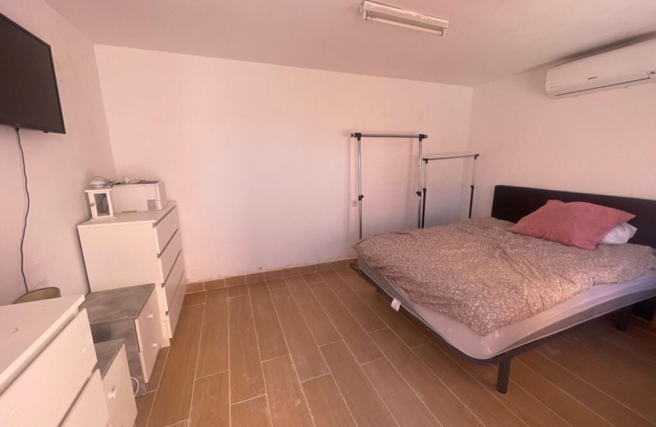 Herverkoop - Villa -
Playa Flamenca - Costa Blanca