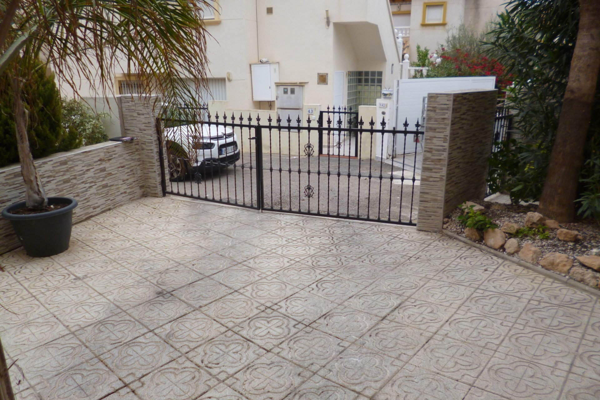 Herverkoop - Villa -
Playa Flamenca - Costa Blanca