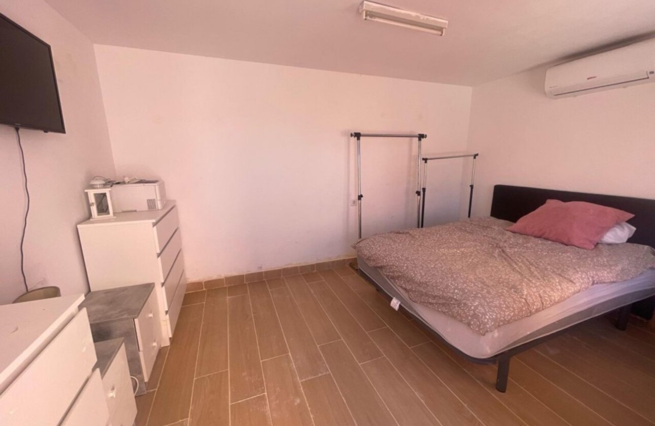 Herverkoop - Villa -
Playa Flamenca - Costa Blanca