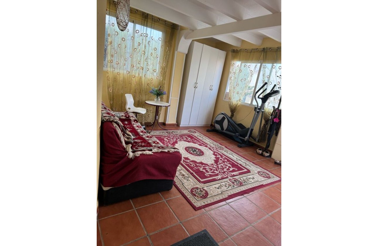 Herverkoop - Villa -
Playa Flamenca - Costa Blanca