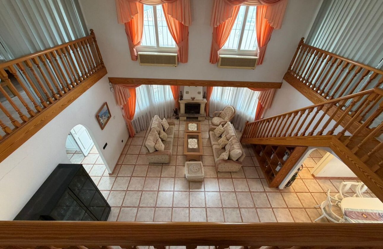 Herverkoop - Villa -
Playa Flamenca - Costa Blanca