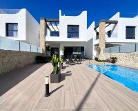 Herverkoop - Villa -
Punta Prima - Costa Blanca