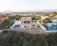 Herverkoop - Villa -
Rojales - Campo De Golf La Marquesa