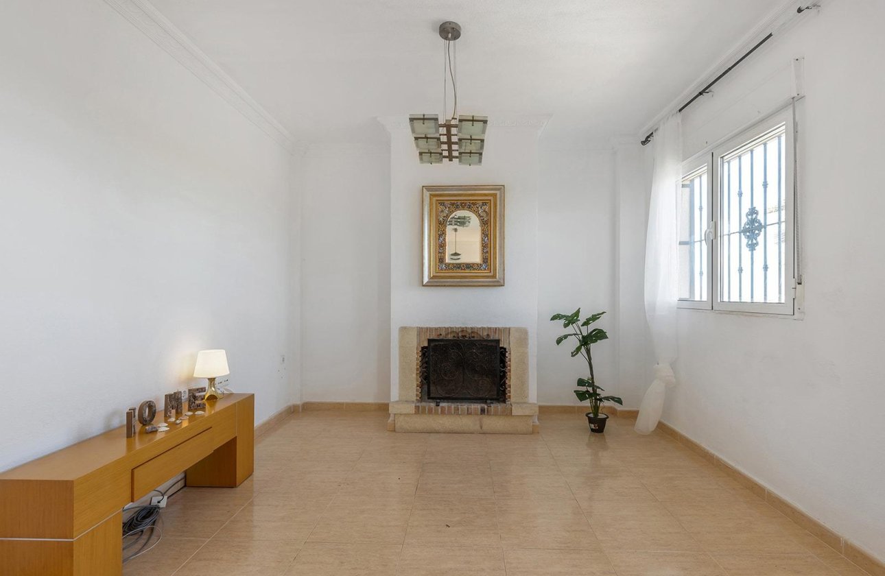 Herverkoop - Villa -
Rojales - Campo De Golf La Marquesa