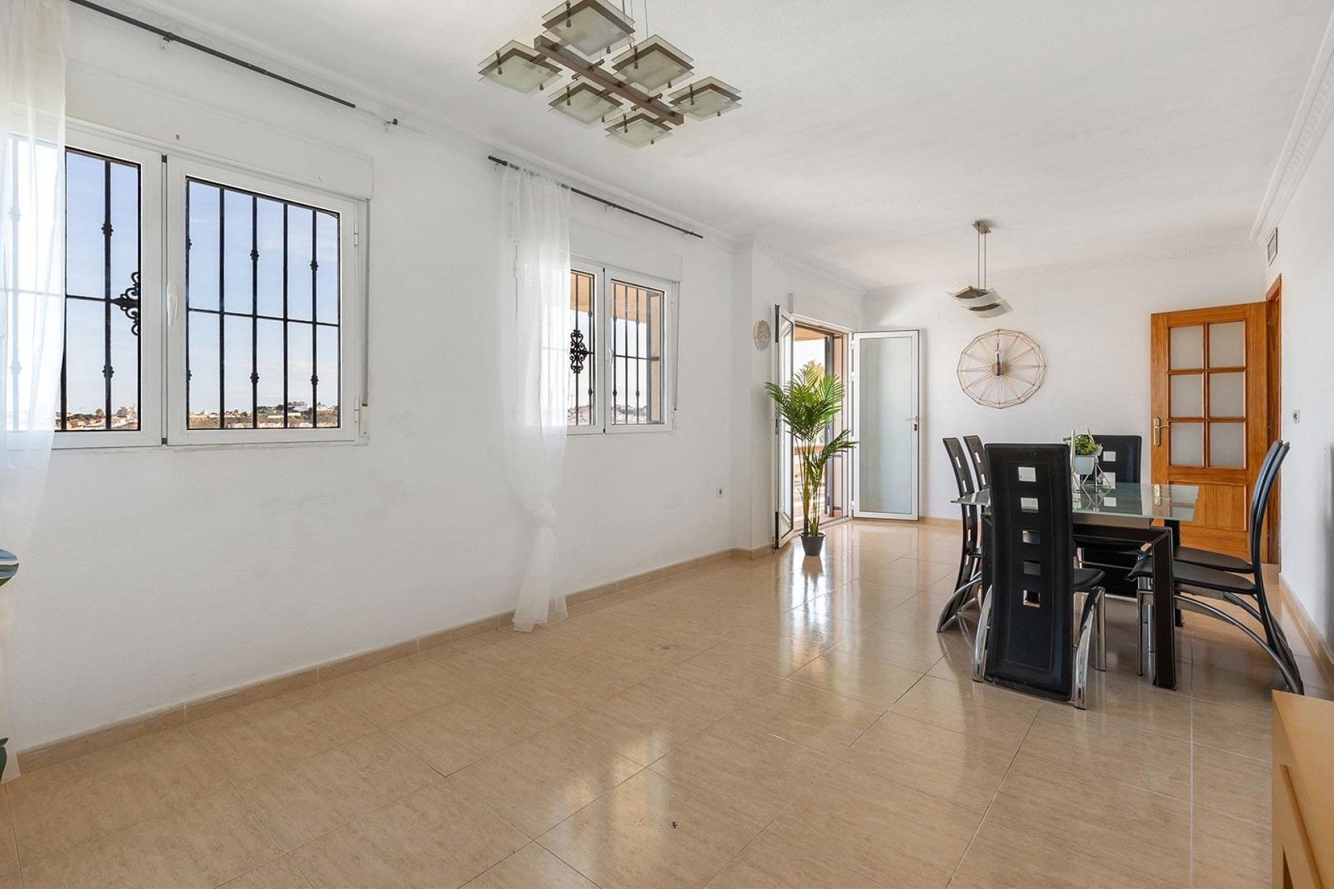 Herverkoop - Villa -
Rojales - Campo De Golf La Marquesa