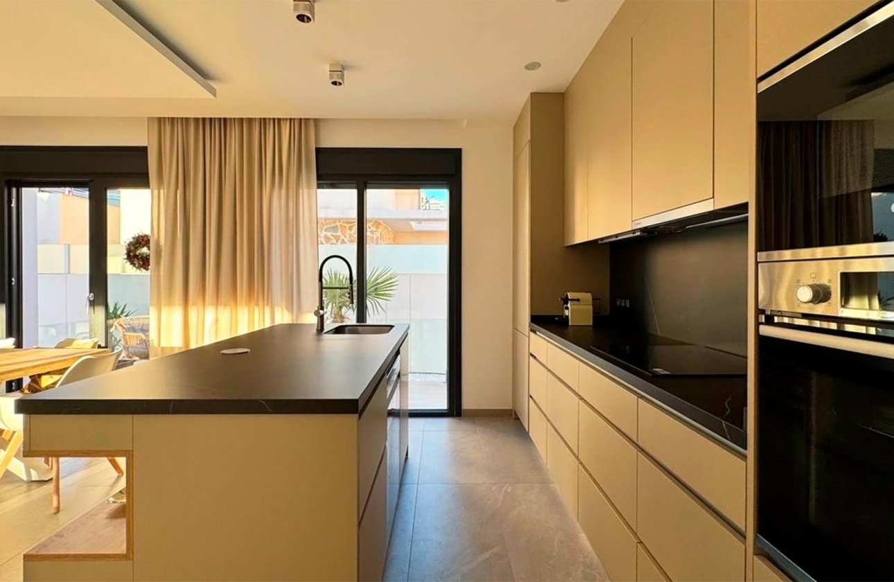 Herverkoop - Villa -
Rojales - Ciudad Quesada
