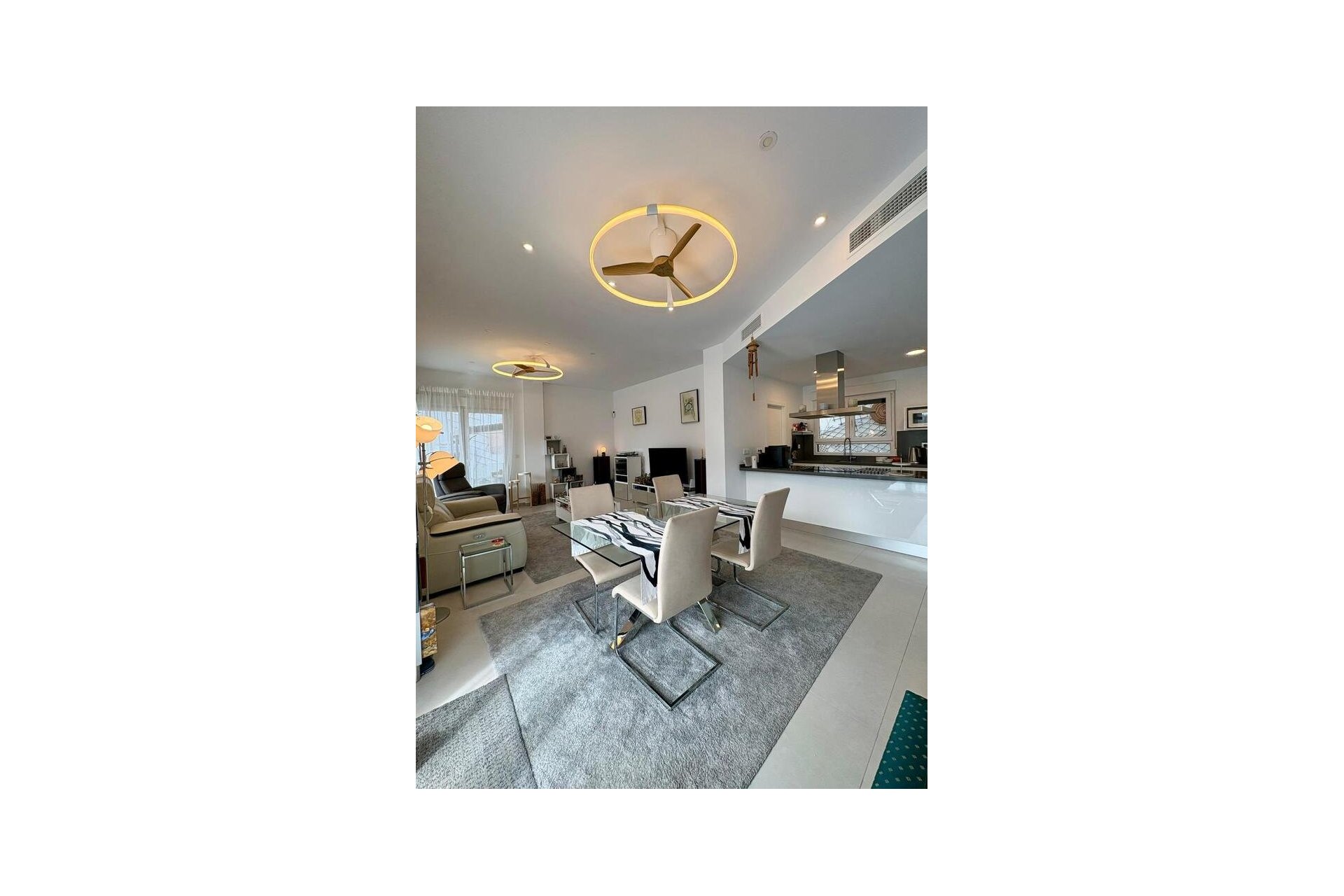 Herverkoop - Villa -
Rojales - Costa Blanca