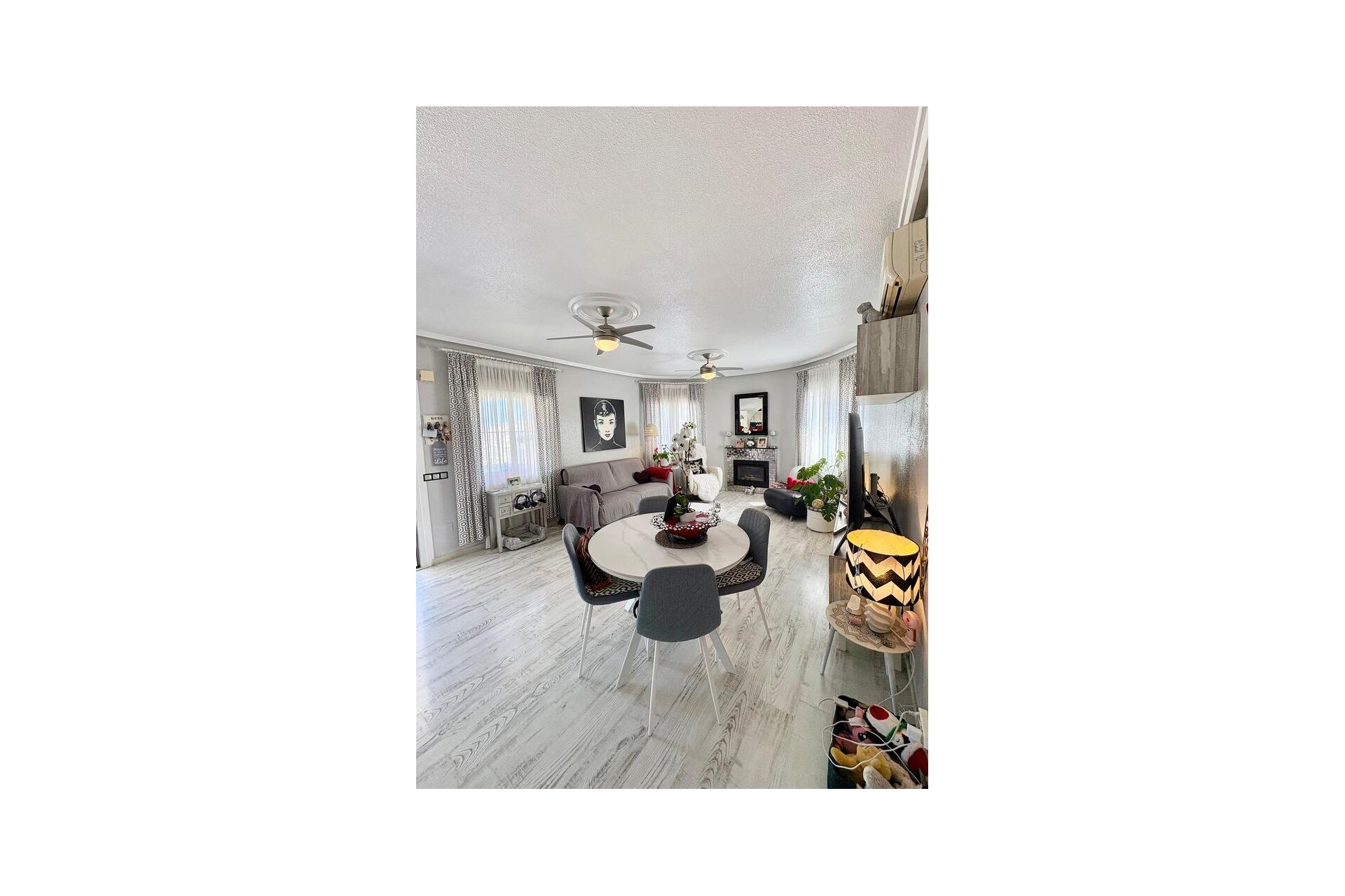 Herverkoop - Villa -
Rojales - Costa Blanca