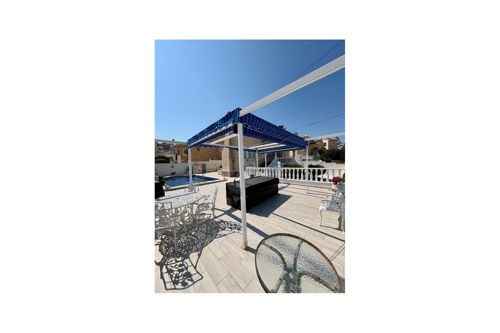 Herverkoop - Villa -
Rojales - Costa Blanca