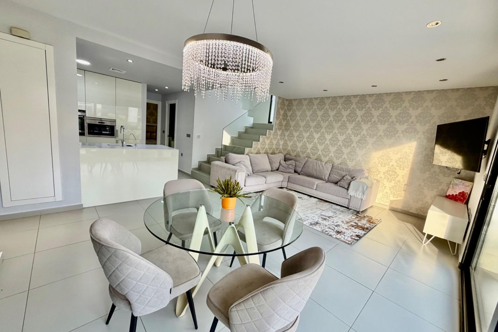 Herverkoop - Villa -
Rojales - Cuidad Quesada