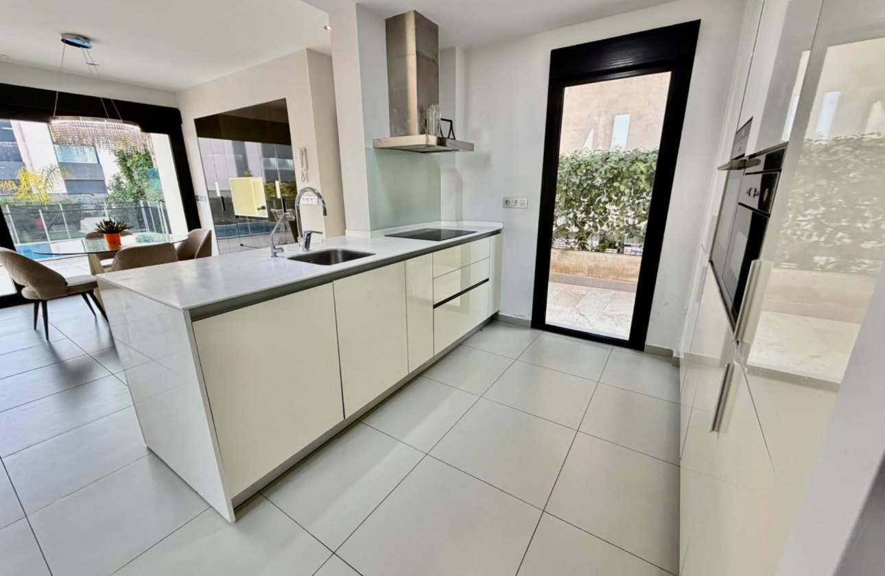 Herverkoop - Villa -
Rojales - Cuidad Quesada