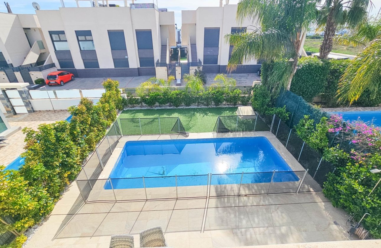 Herverkoop - Villa -
Rojales - Cuidad Quesada