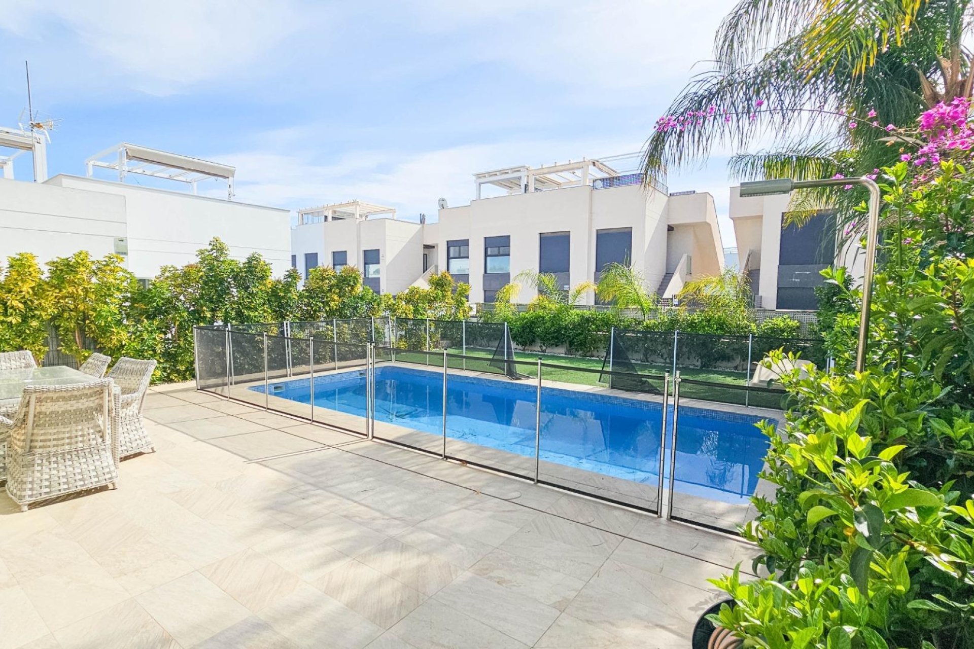 Herverkoop - Villa -
Rojales - Cuidad Quesada