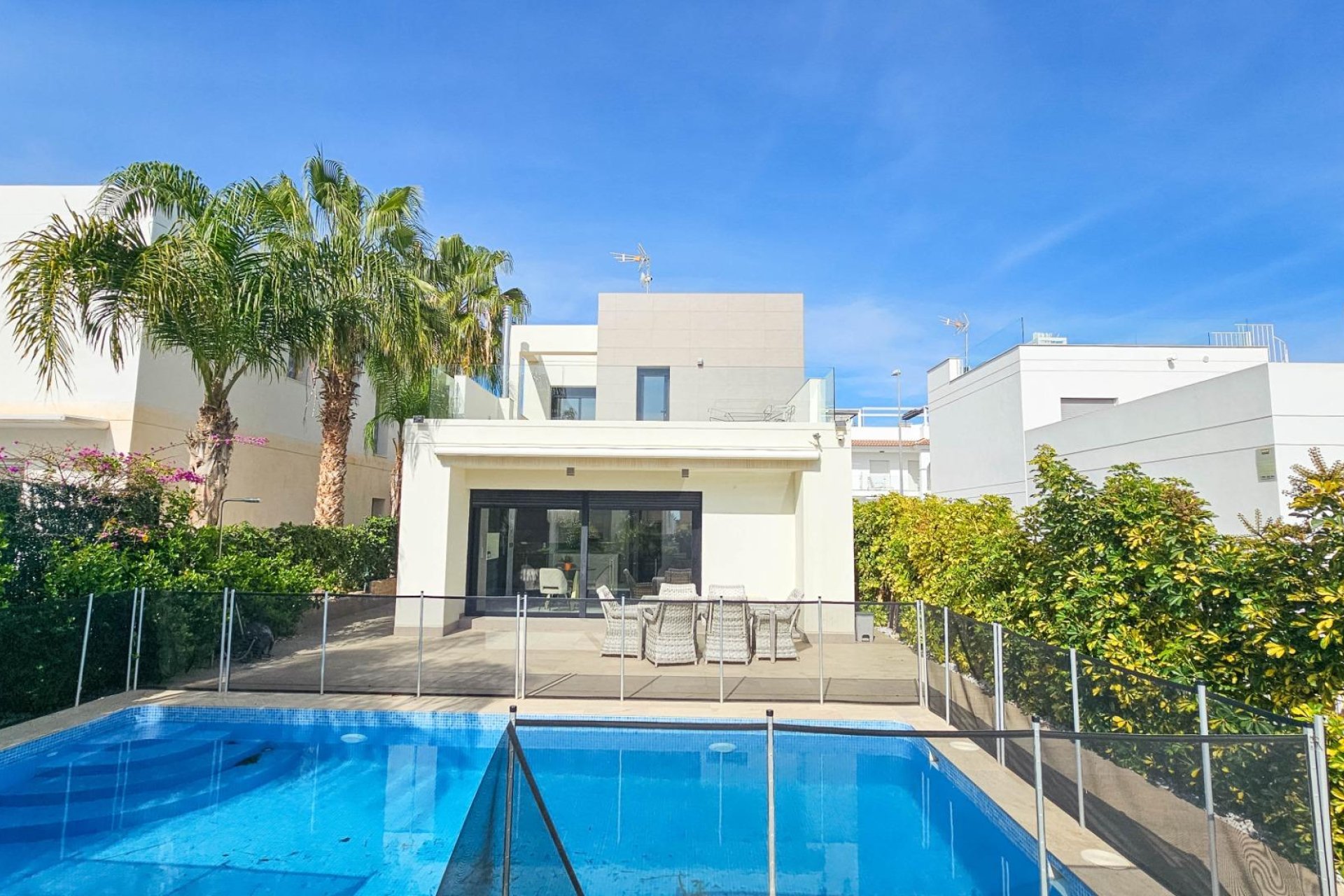 Herverkoop - Villa -
Rojales - Cuidad Quesada