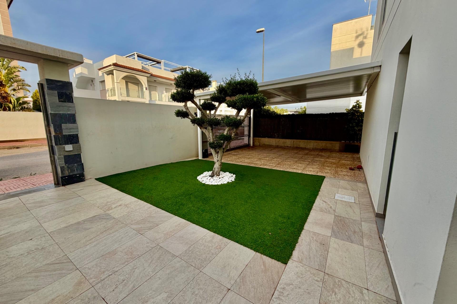 Herverkoop - Villa -
Rojales - Cuidad Quesada