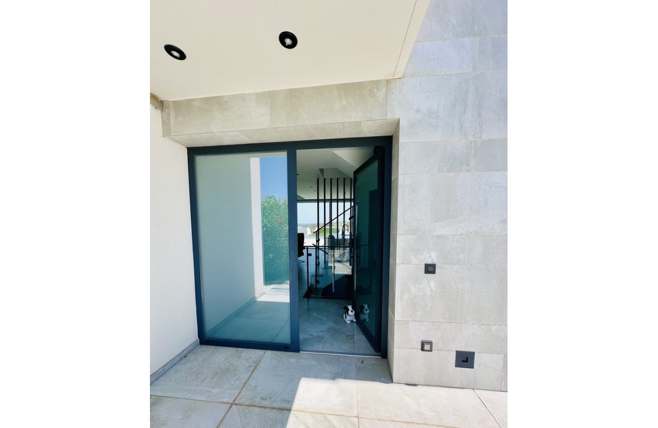 Herverkoop - Villa -
Rojales Hills - Costa Blanca