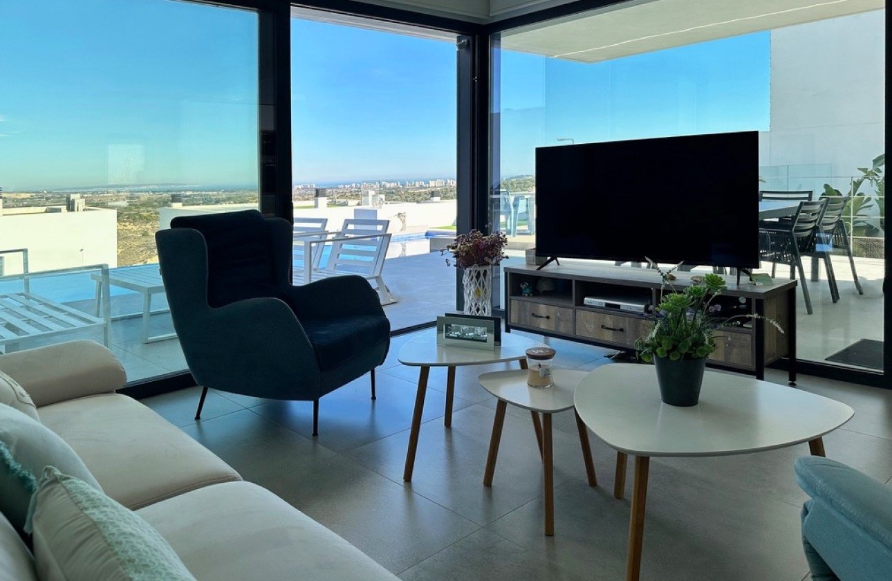 Herverkoop - Villa -
Rojales - Inland