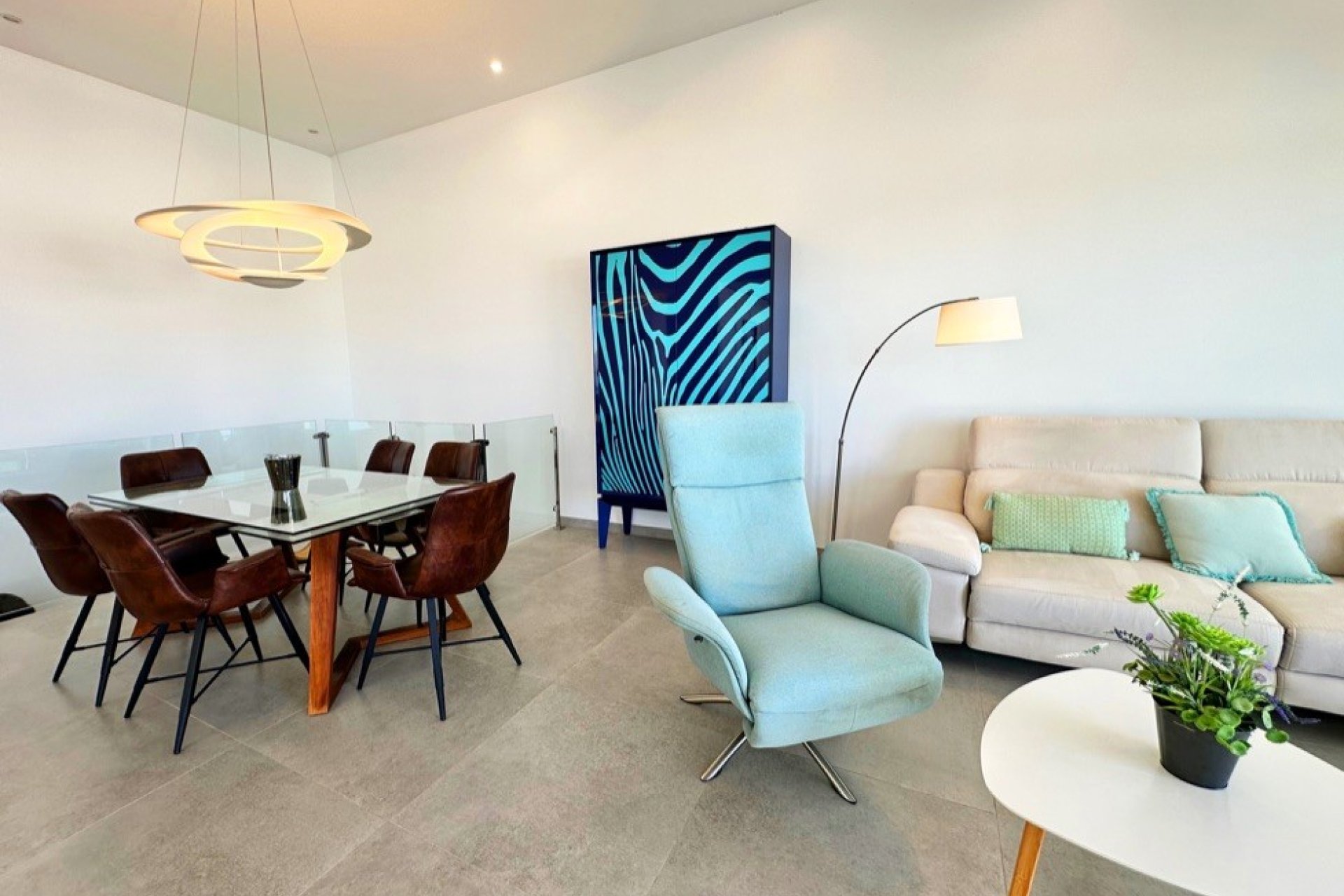 Herverkoop - Villa -
Rojales - Inland