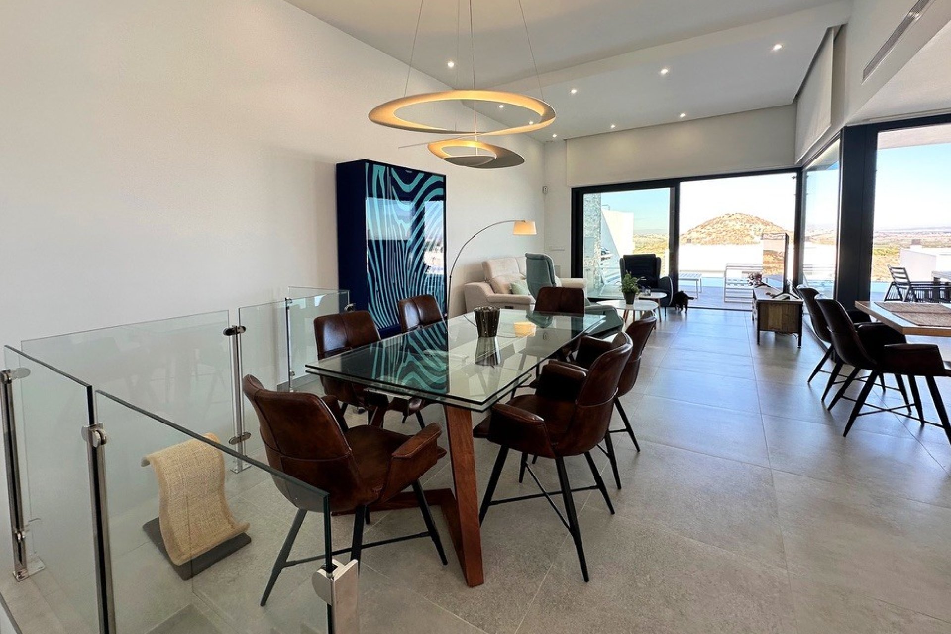 Herverkoop - Villa -
Rojales - Inland