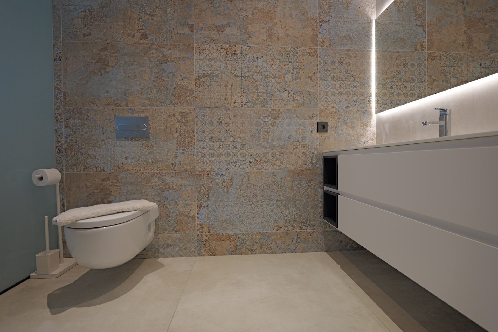 Herverkoop - Villa -
Rojales - Inland