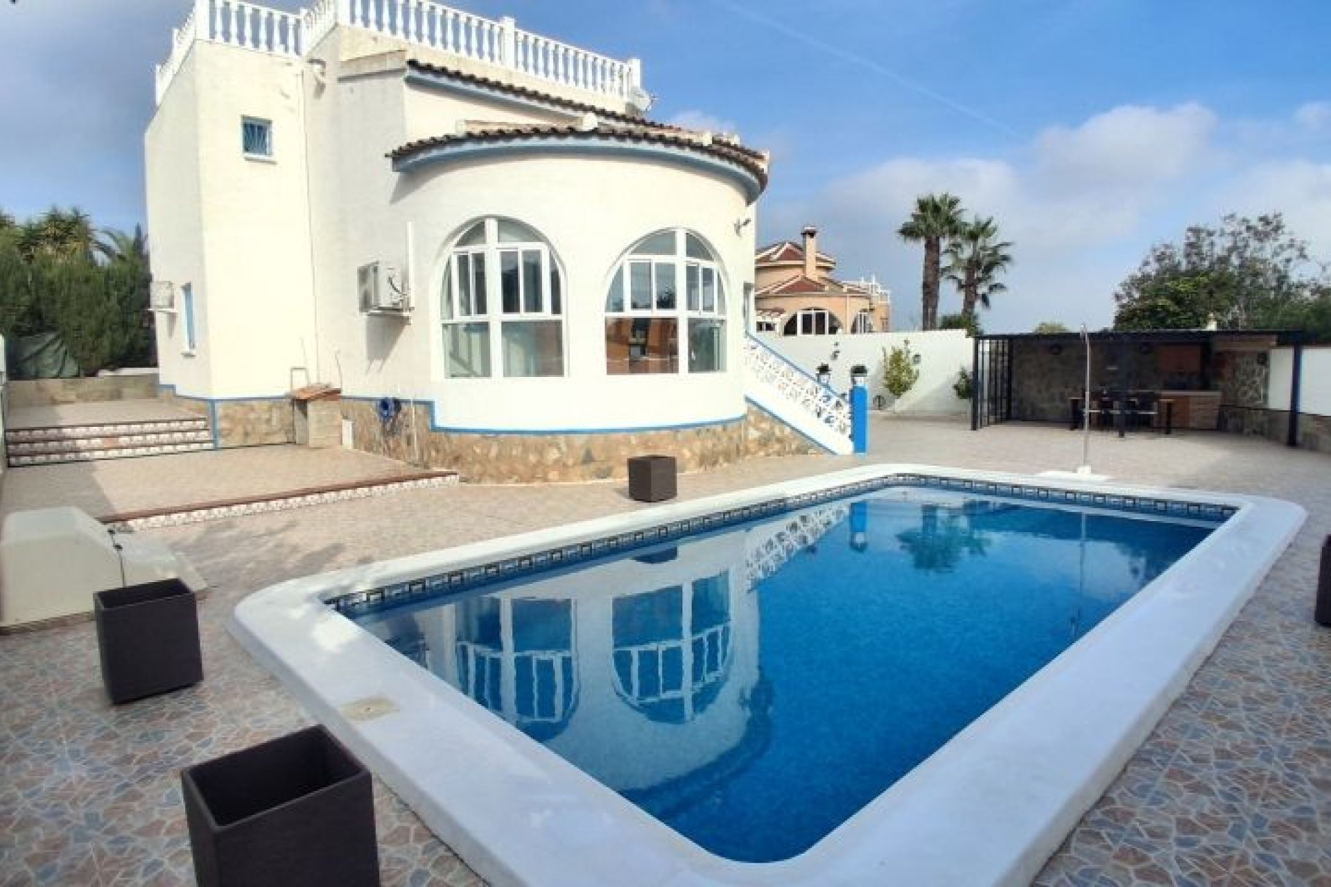 Herverkoop - Villa -
Rojales - Inland