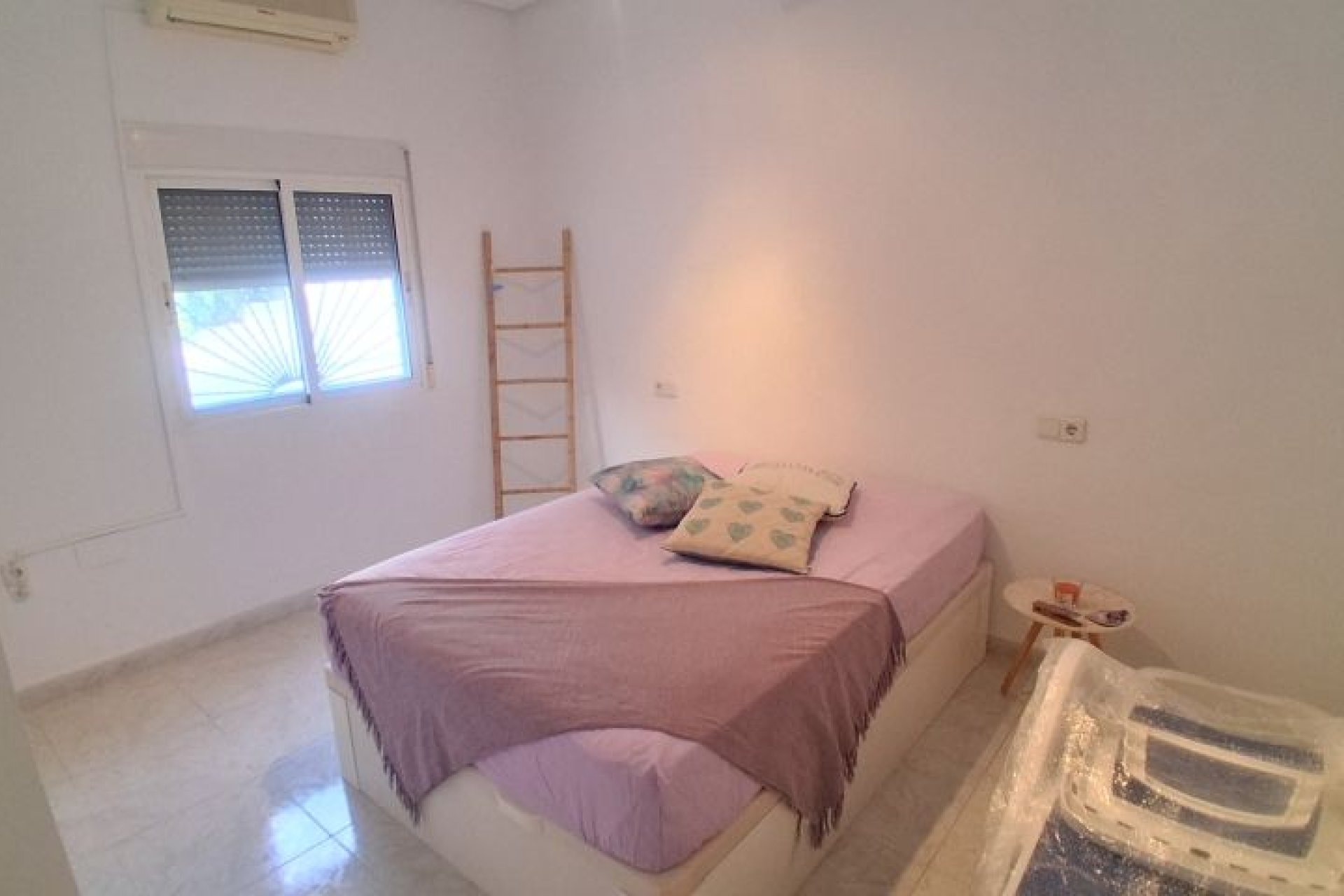 Herverkoop - Villa -
Rojales - Inland