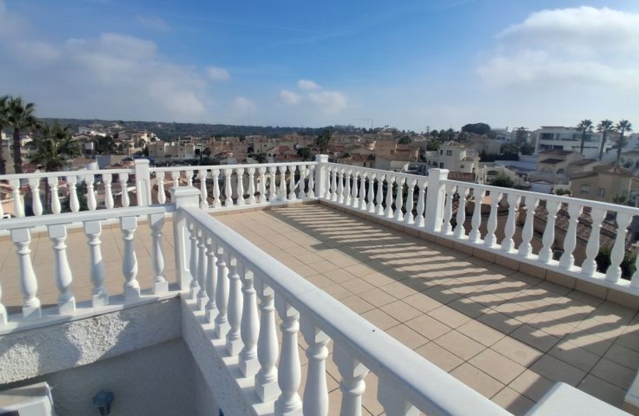 Herverkoop - Villa -
Rojales - Inland