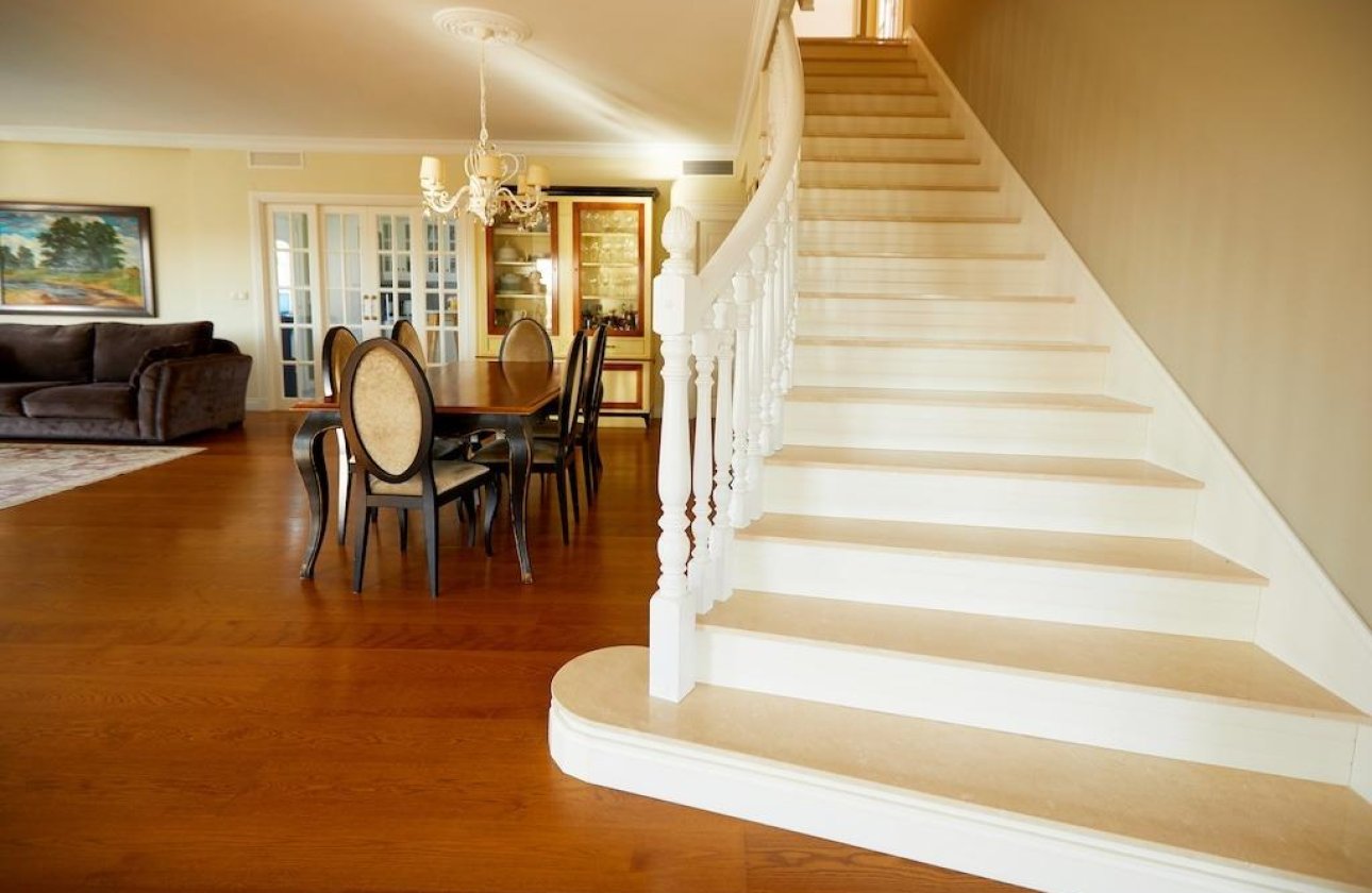 Herverkoop - Villa -
Rojales - Inland