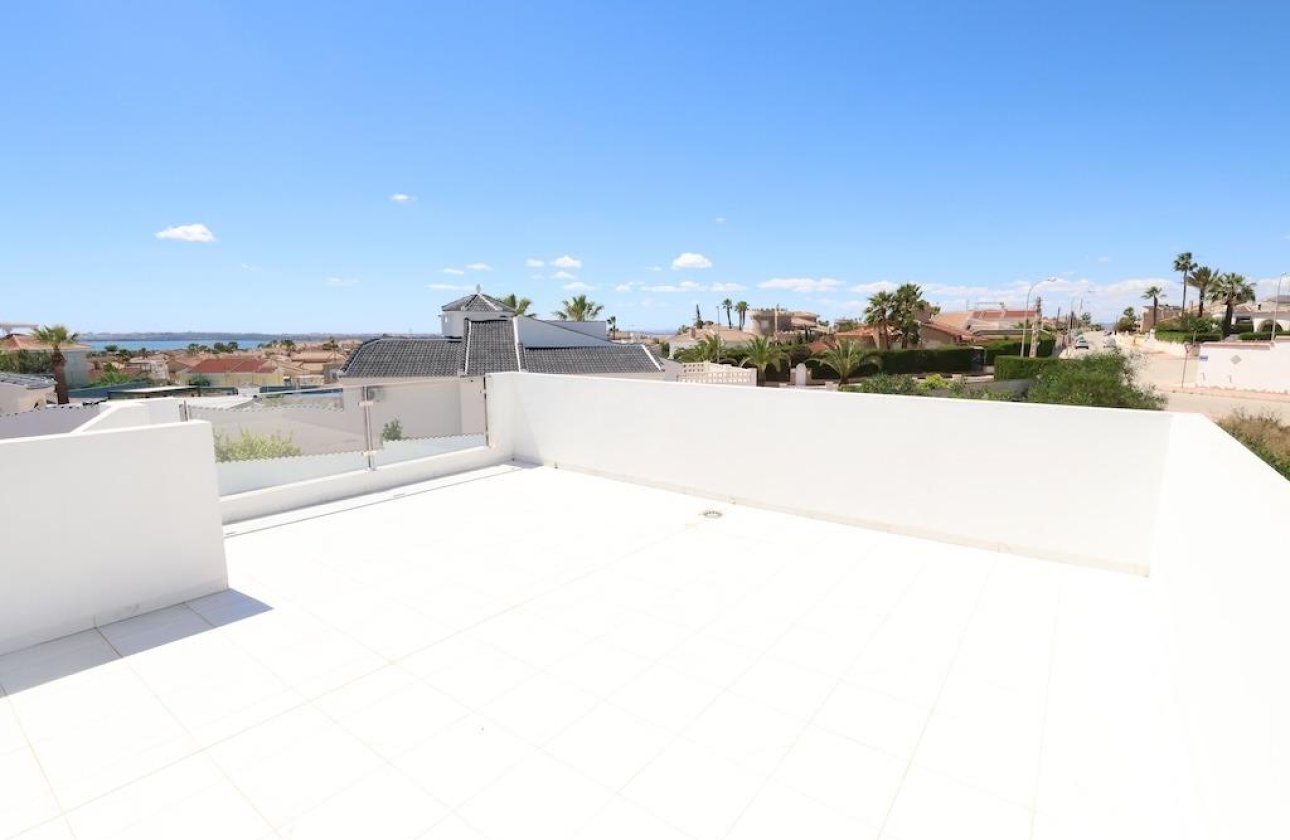 Herverkoop - Villa -
Rojales - Inland