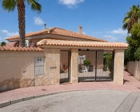 Herverkoop - Villa -
Rojales - Inland