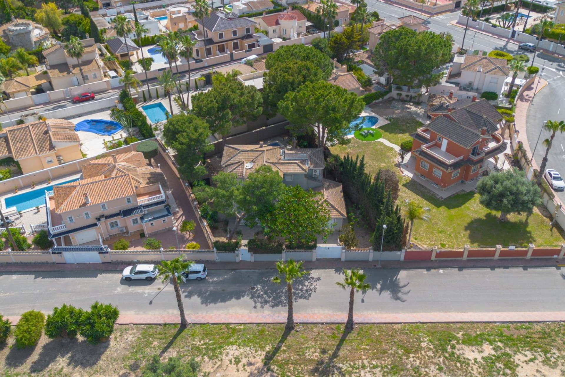 Herverkoop - Villa -
Rojales - Pueblo Bravo