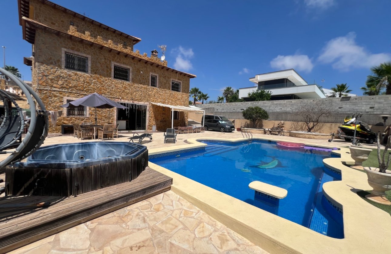 Herverkoop - Villa -
San Fulgencio - Costa Blanca