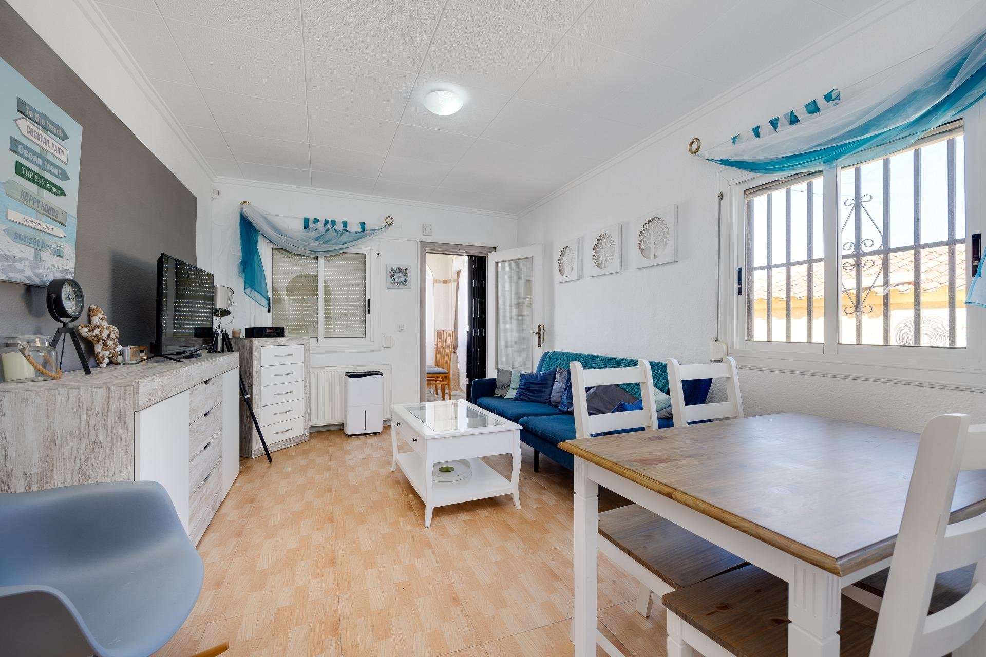 Herverkoop - Villa -
San Fulgencio - La Marina