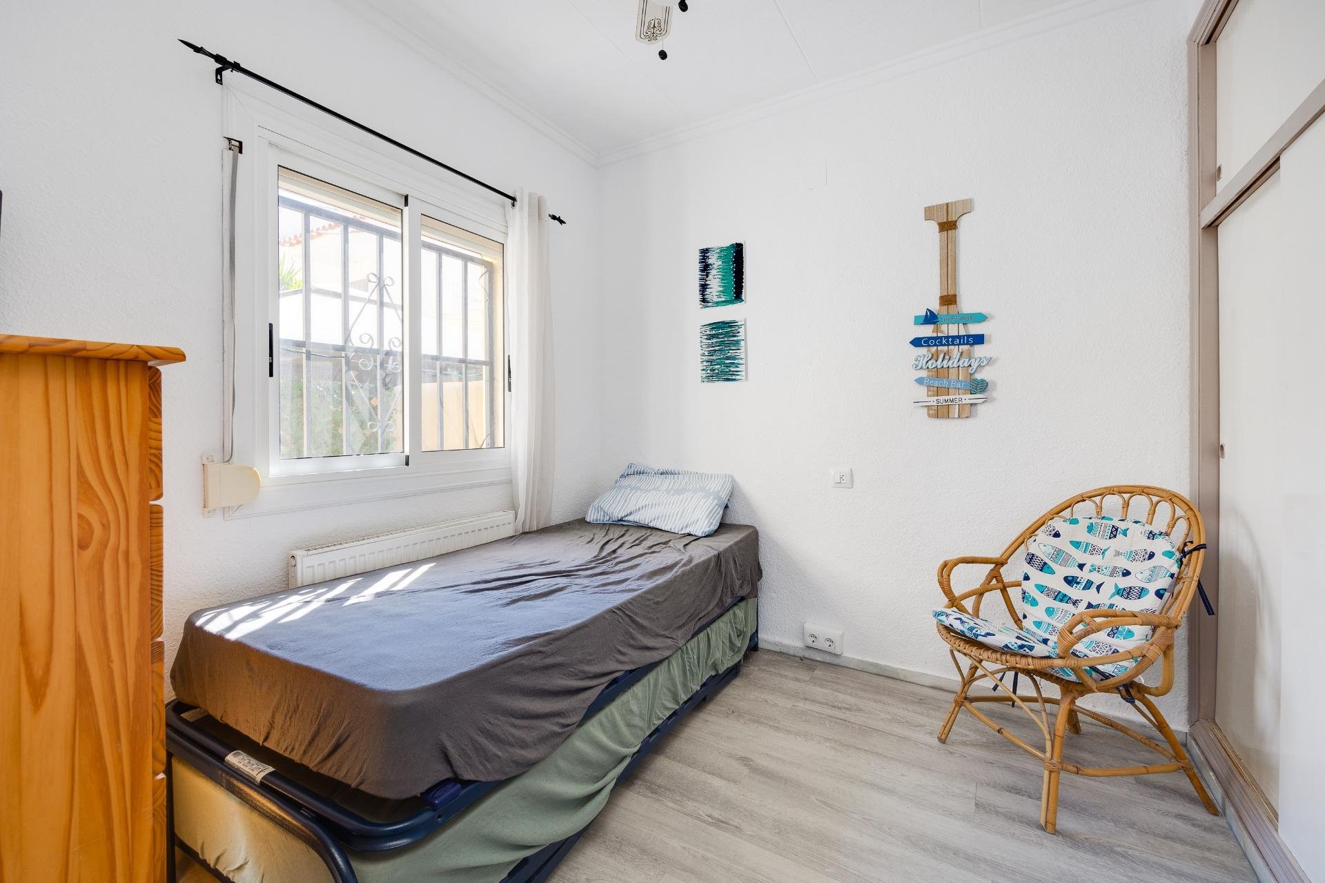 Herverkoop - Villa -
San Fulgencio - La Marina