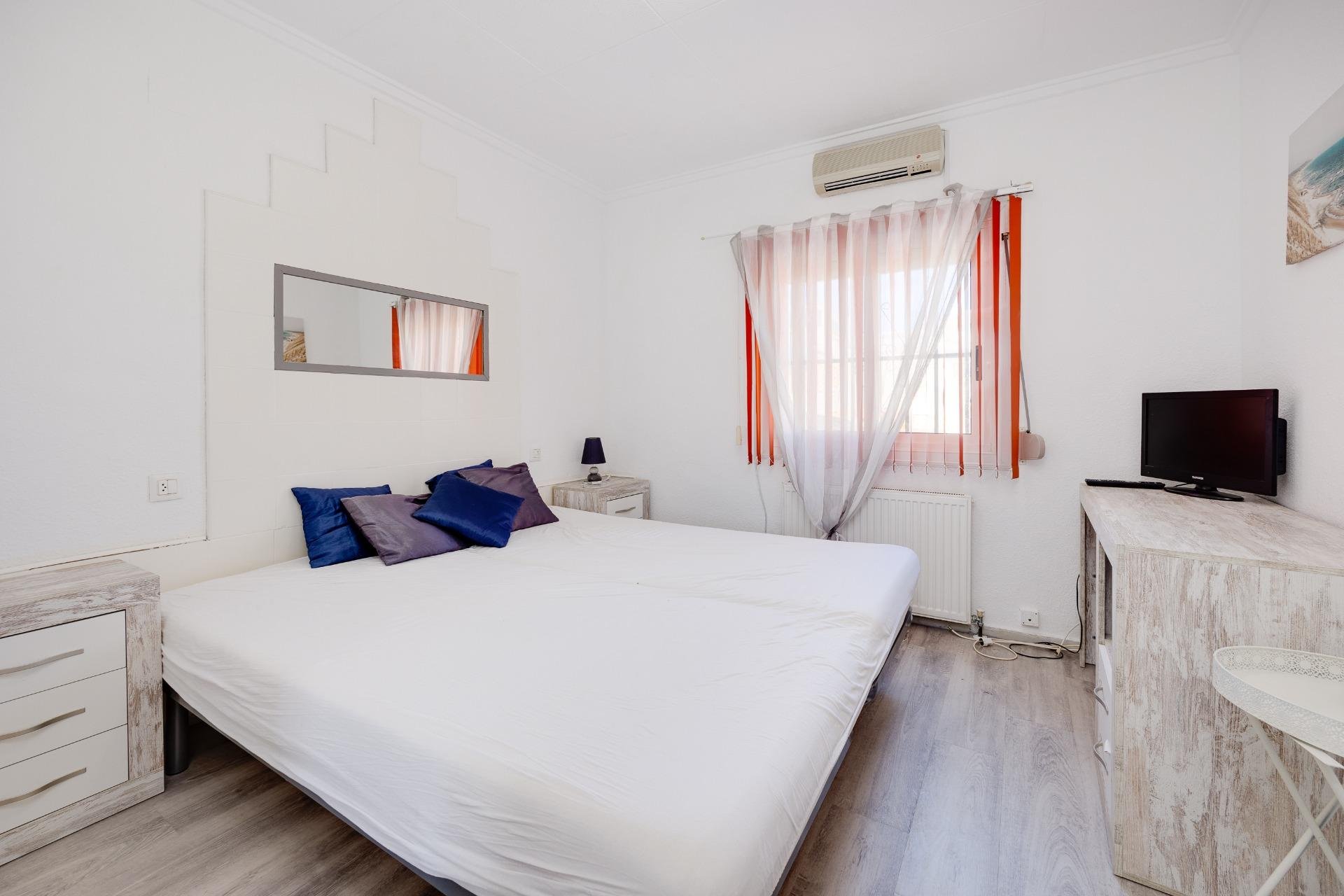 Herverkoop - Villa -
San Fulgencio - La Marina