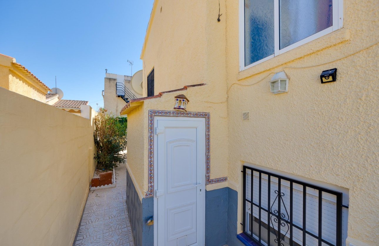 Herverkoop - Villa -
San Fulgencio - La Marina