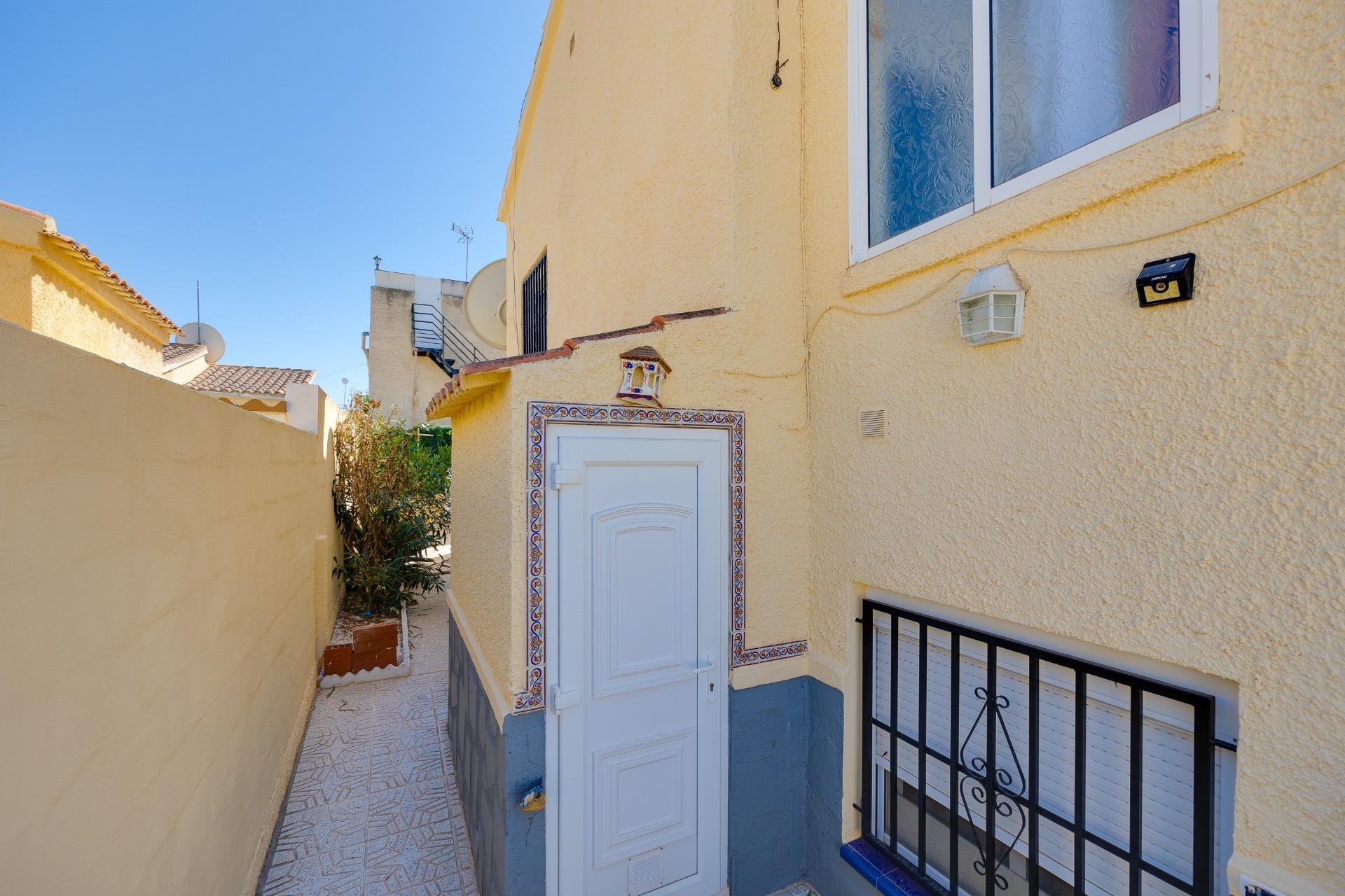 Herverkoop - Villa -
San Fulgencio - La Marina