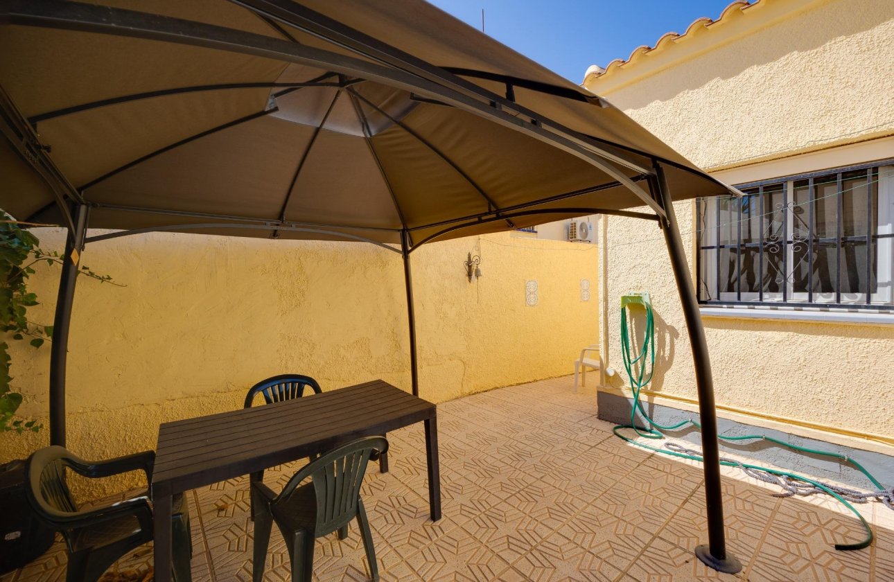 Herverkoop - Villa -
San Fulgencio - La Marina