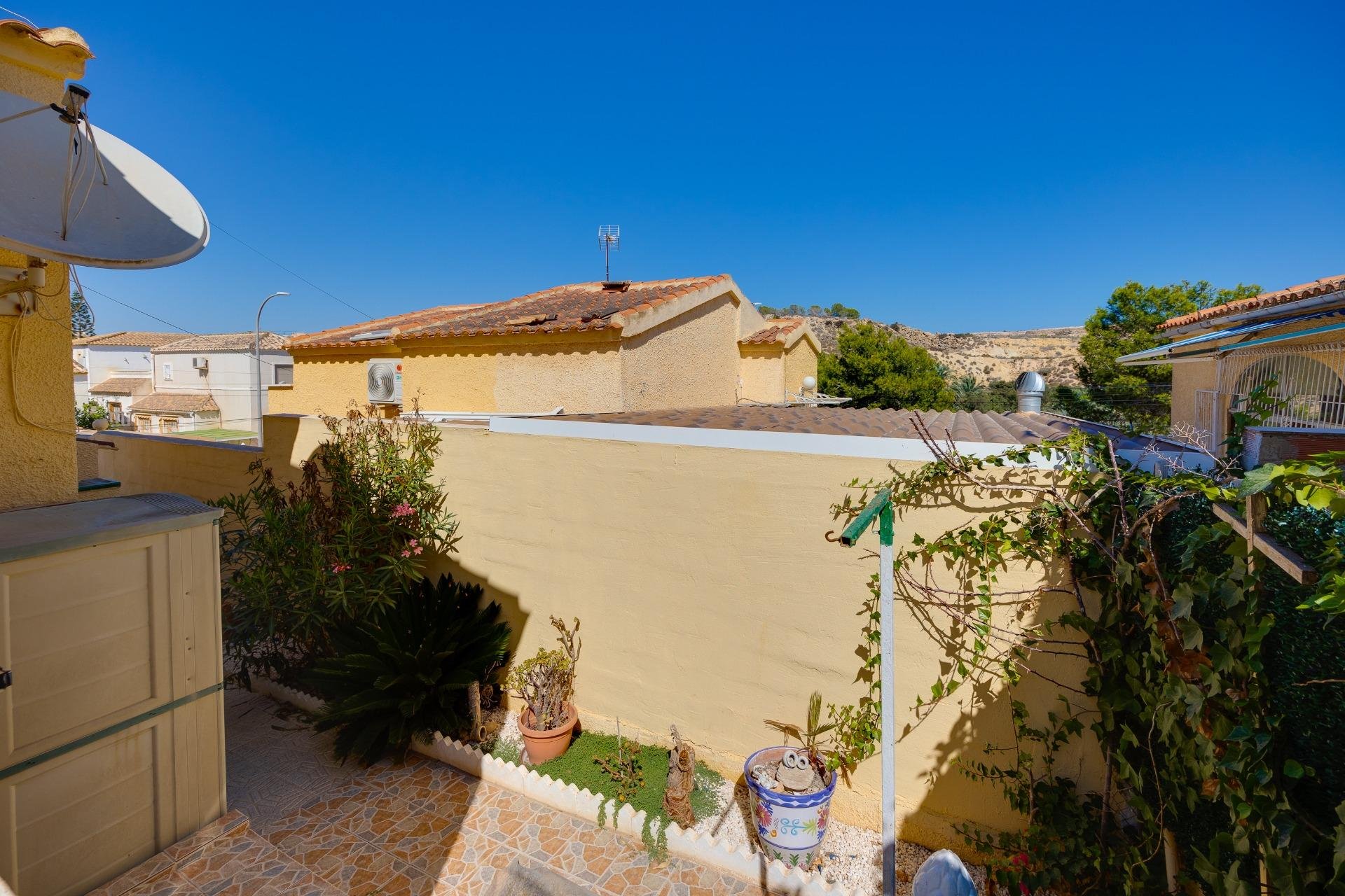 Herverkoop - Villa -
San Fulgencio - La Marina